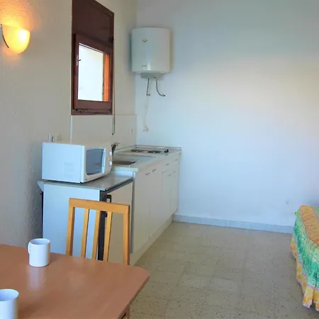1020 Bonifaci I Bajo Izq, Solo Oira Olas Del Mar. Situacion Unica, Zona Muy Tranquila Edificio Pequeno Cerca Playa Y Rocas. Parking Privado Exterior. - Es-258-149 Apartment *